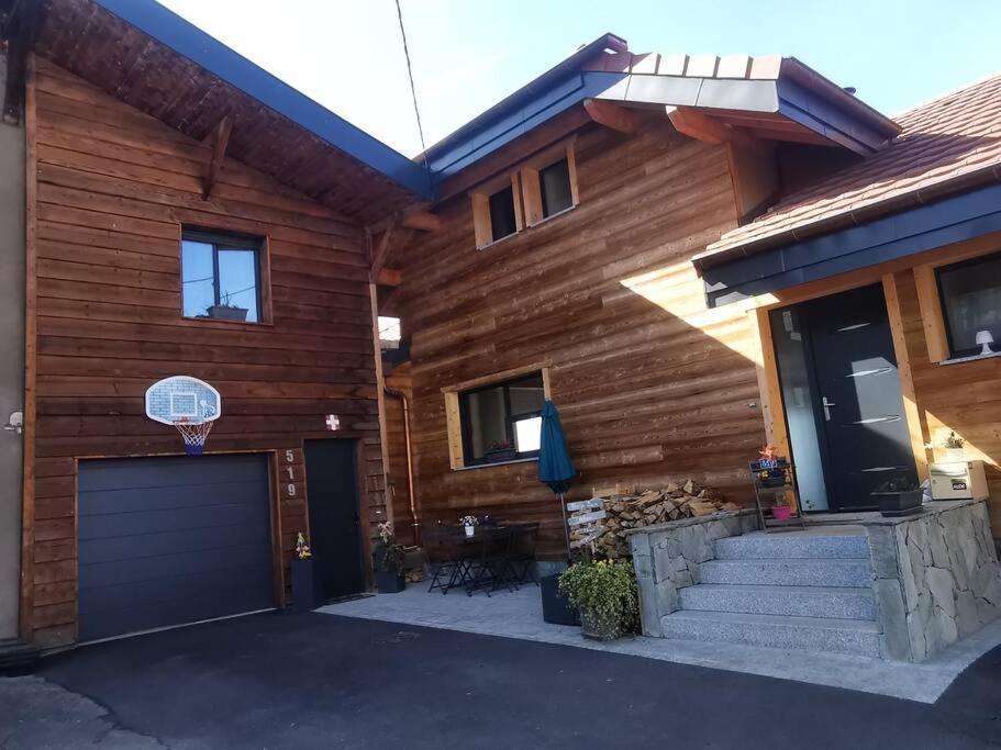 Appartement Vue Sur Le Golf Et Le Lac Leman Publier Luaran gambar